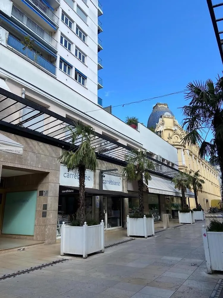 Le Roosevelt - Hypercentre - Balcon - Vue Apartment Vichy France
